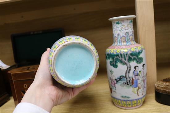 Two 19th century Chinese famille rose bottle vases 23cm high